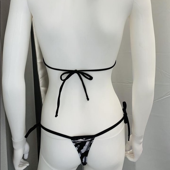 2- Piece Tropical Bikini - Picture 8 of 8